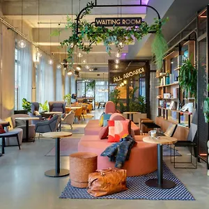 Moxy Ostbahnhof **** Berlín